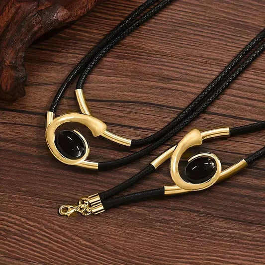 Parure Collier & Bracelet Doré Pierre Noire