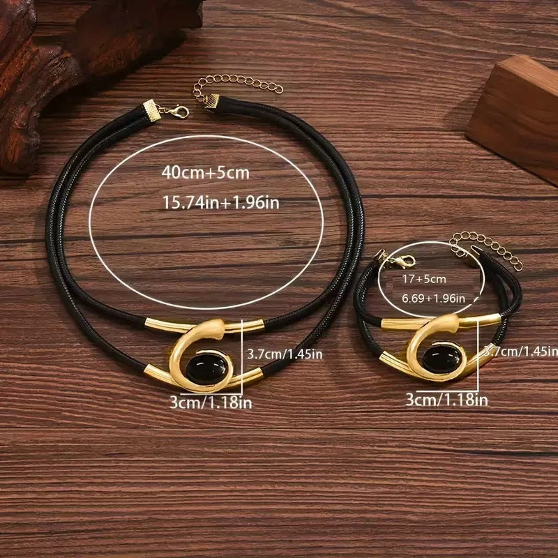 Parure Collier & Bracelet Doré Pierre Noire